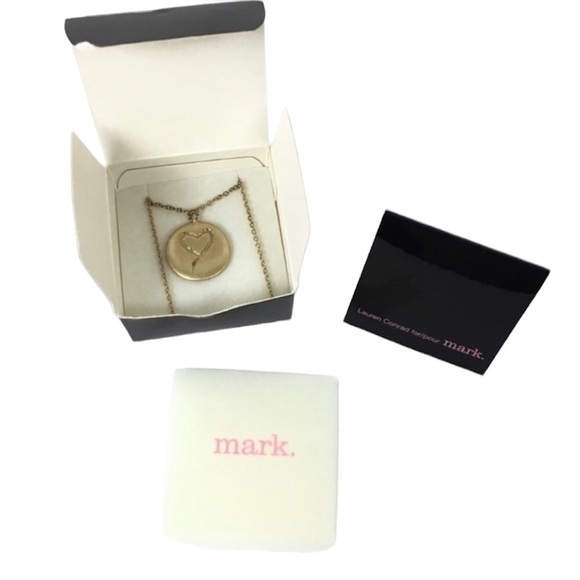 mark. Have a Heart Charm Necklace Goldtone LC Lauren Conrad Avon Y2K The Hills - Picture 8 of 8